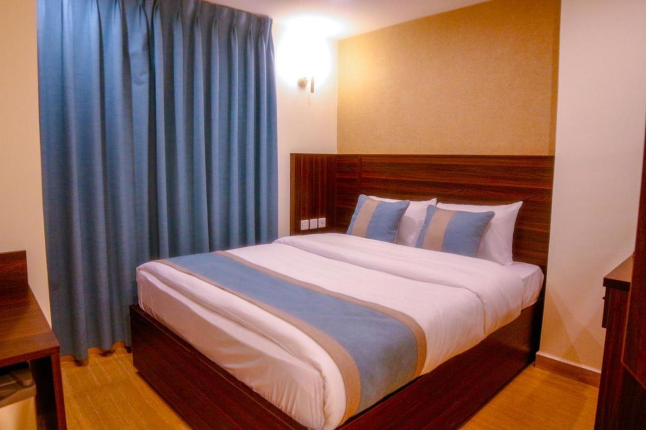 ِafnan Hotel 아카바 외부 사진