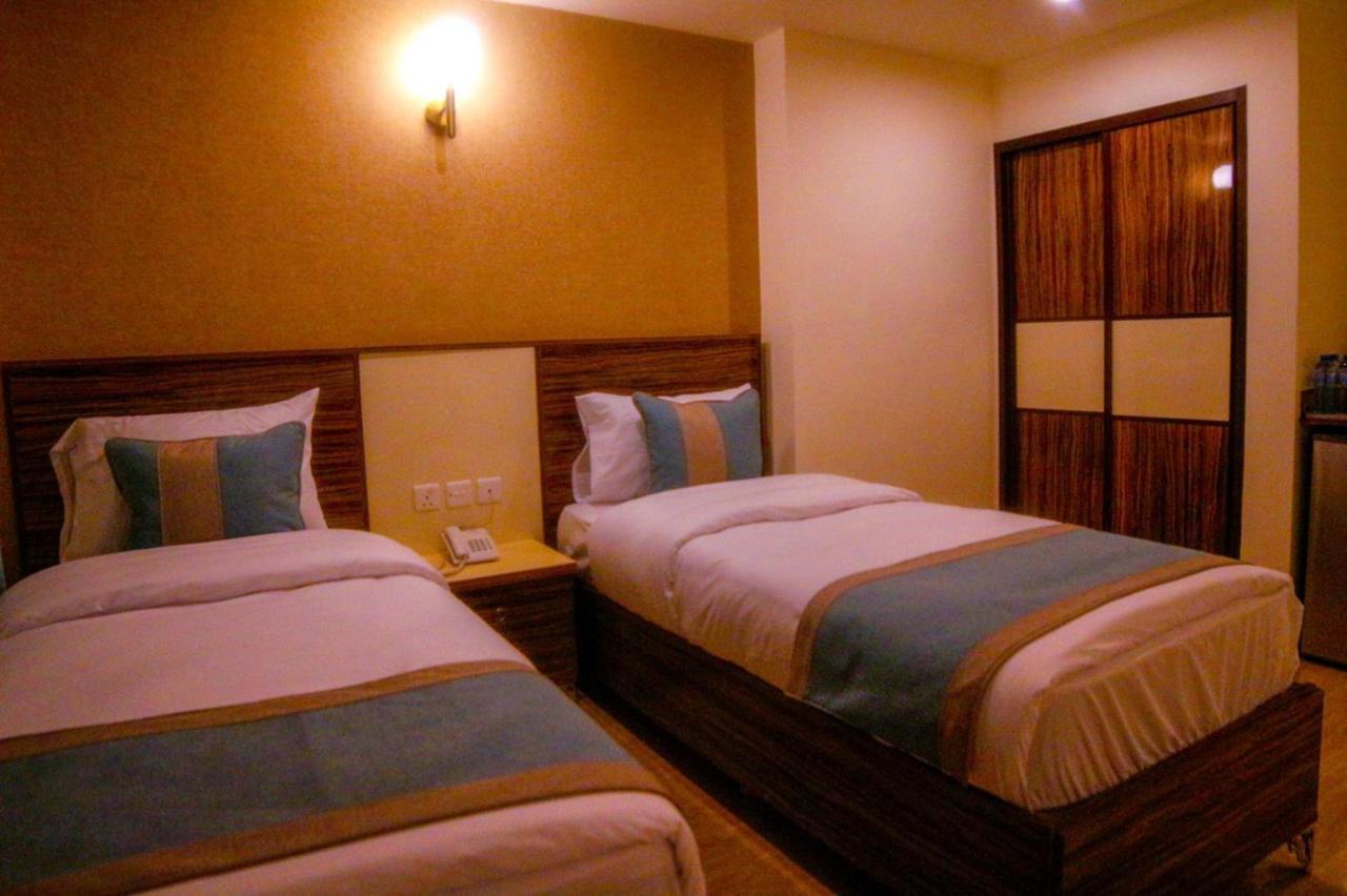 ِafnan Hotel 아카바 외부 사진